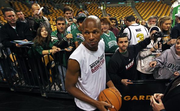 Ray Allen received a mixed reception in his return game to the Boston Garden. The Celtics won 100-98 in double-OT.(Credit: Jim Davis/Bosto